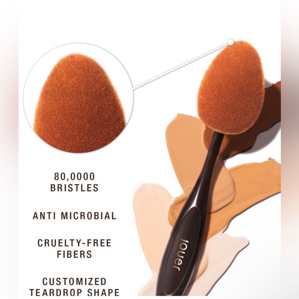 JOUER COSMETICS Essential Precision Foundation Brush - Picture 2 of 2